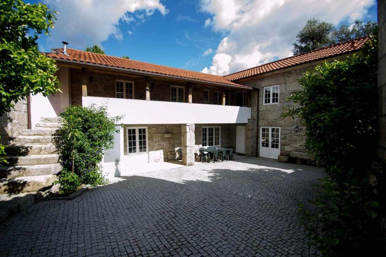 Casa De Barreiros Camelias De Basto Villa Lamelas  Luaran gambar