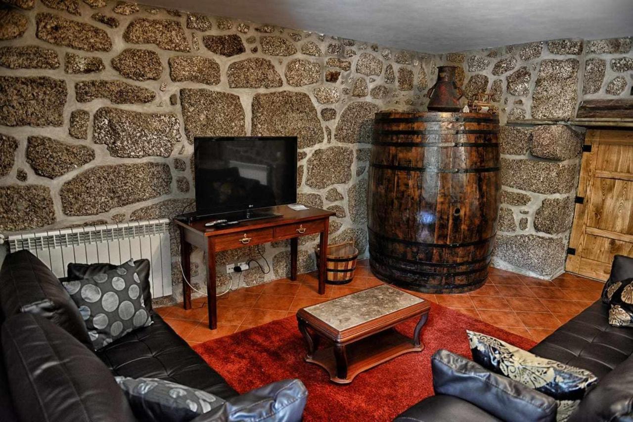 Casa De Barreiros Camelias De Basto Villa Lamelas  Luaran gambar